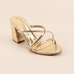 NWOT Sugar Badger Strappy Block Heels